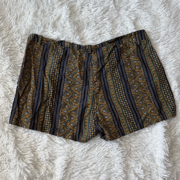 Ganesh Patterned Shorts - Picture 6 of 8